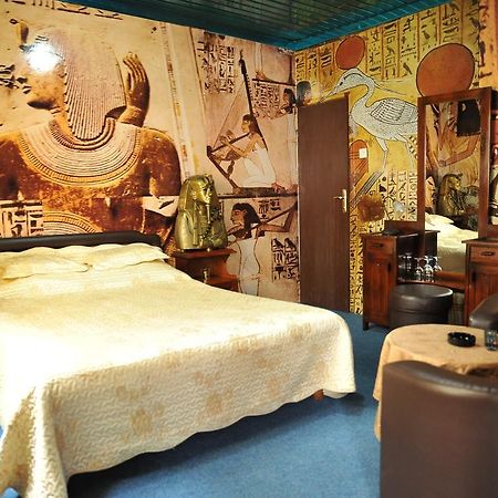 Guesthouse Prenociste Faraon Плевля Экстерьер фото