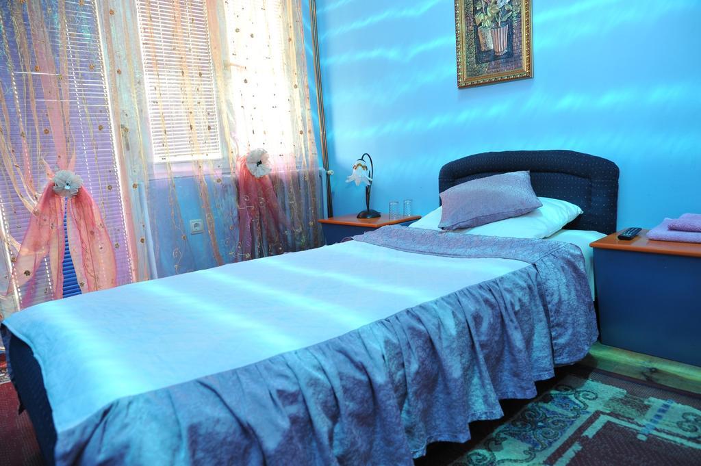 Guesthouse Prenociste Faraon Плевля Номер фото